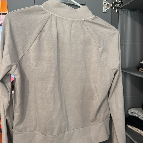 Skims Outdoor Track Jacket Stone Size Medium - Picture 8 of 9